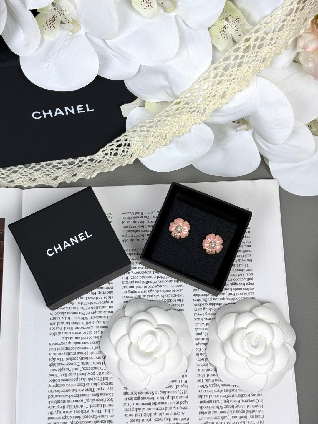 [⭐Mirelle]26C Pink Camellia Pearl Enamel Stud Earrings