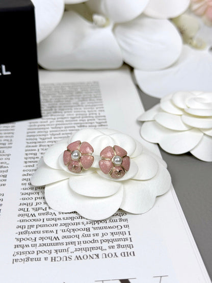 [⭐Mirelle]26C Pink Camellia Pearl Enamel Stud Earrings