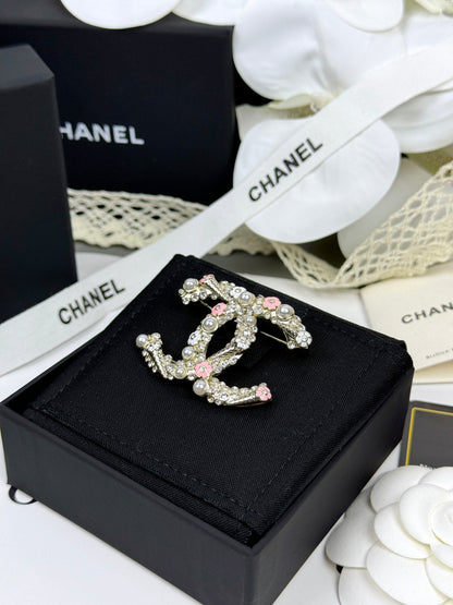 [⭐Mirelle]26C Pink-White Enamel Ice Cream Cone Double C Brooch