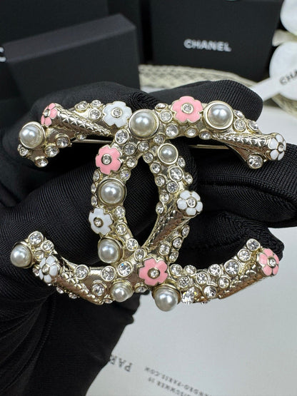 [⭐Mirelle]26C Pink-White Enamel Ice Cream Cone Double C Brooch