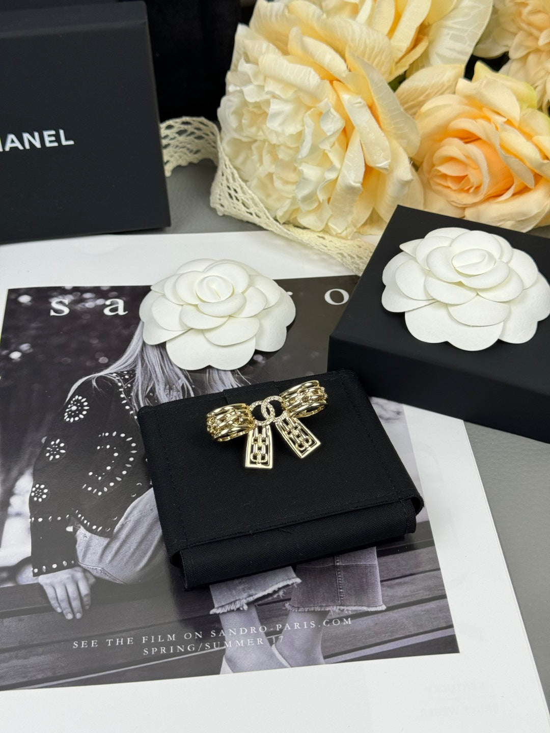 [⭐Mirelle]25K Hollow Bow Brooch