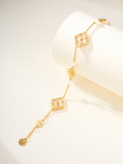[⭐Mirelle]B.C.L ENAMELED Three-Flower Bracelet（Trumpet)