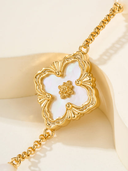 [⭐Mirelle]B.C.L ENAMELED Three-Flower Bracelet（Trumpet)