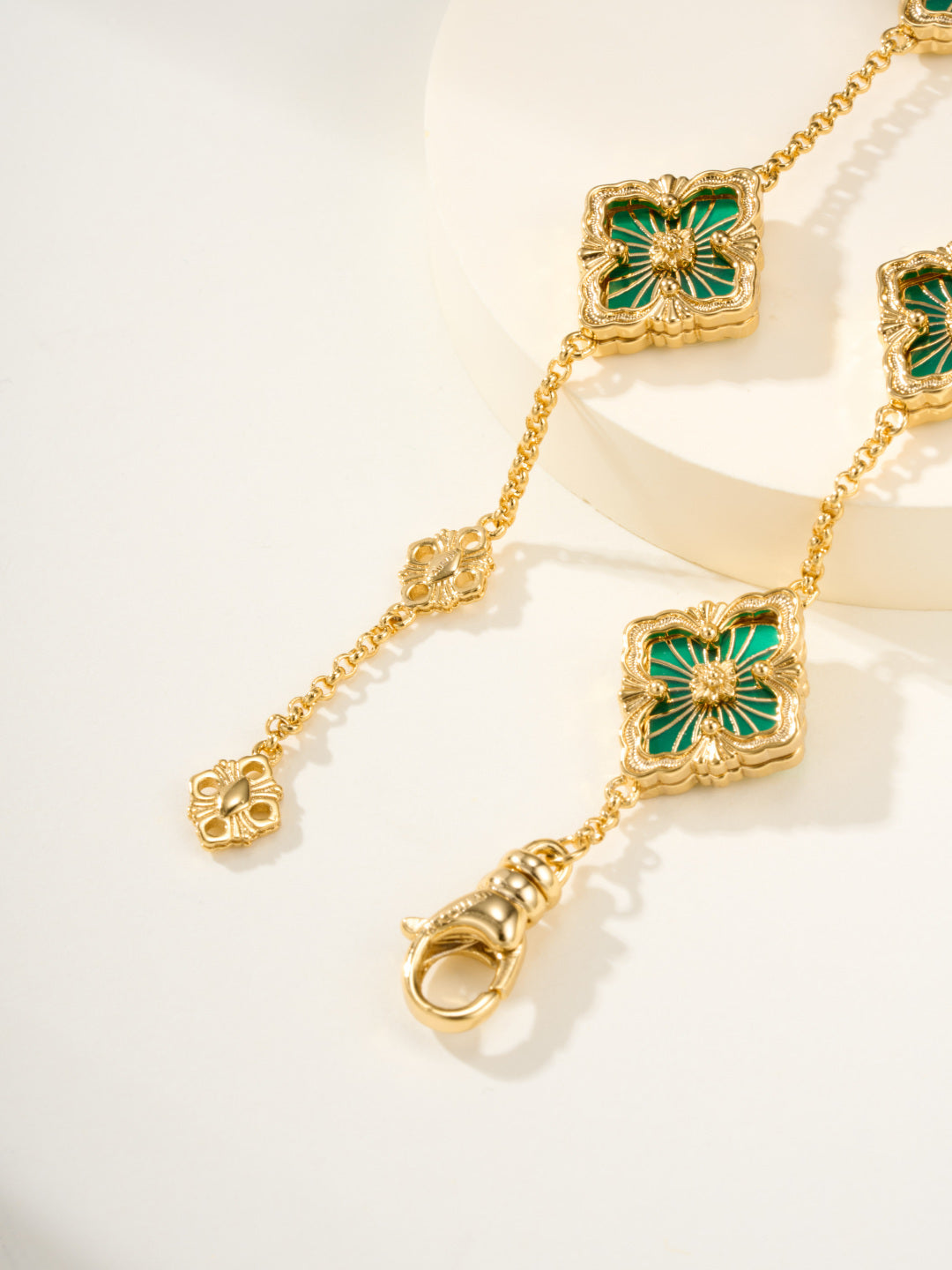 [⭐Mirelle]B.C.L ENAMELED Five-Flower Bracelet（Various Colors)