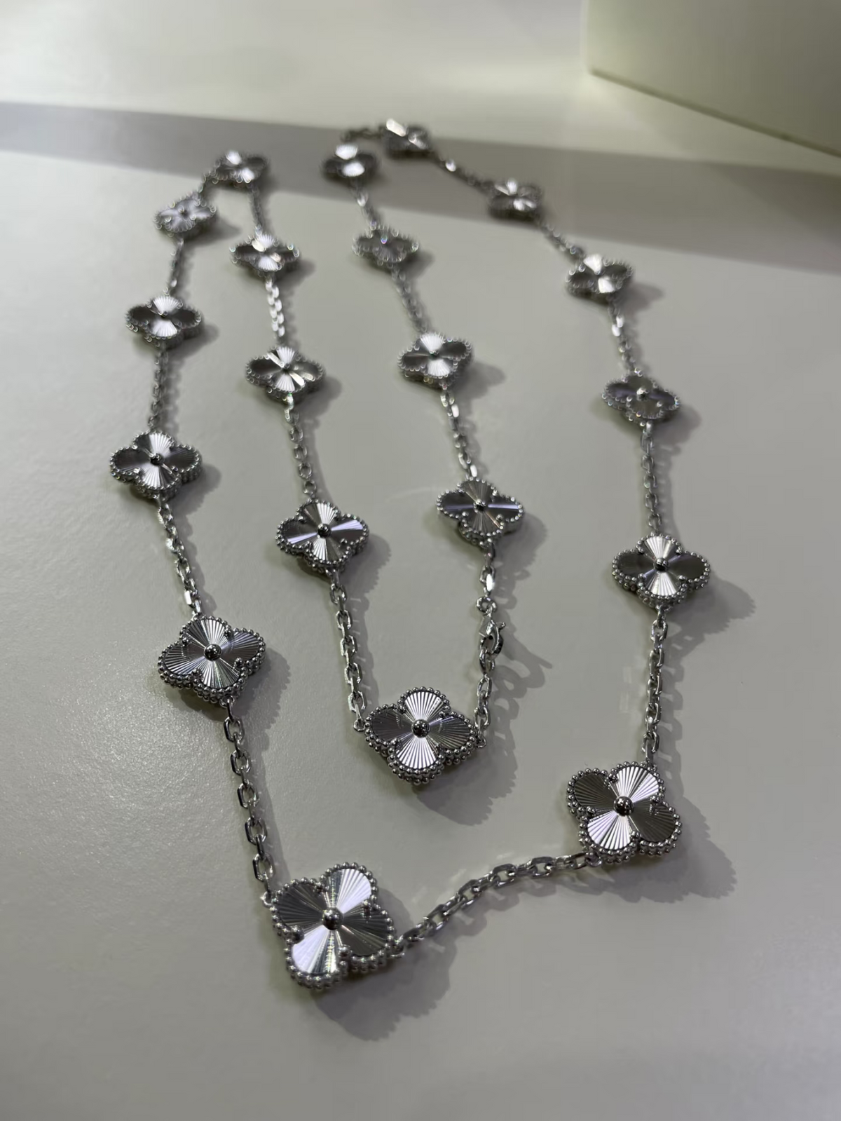 [⭐Mirelle]CLOVER 20 MOTIFS SILVER LASER