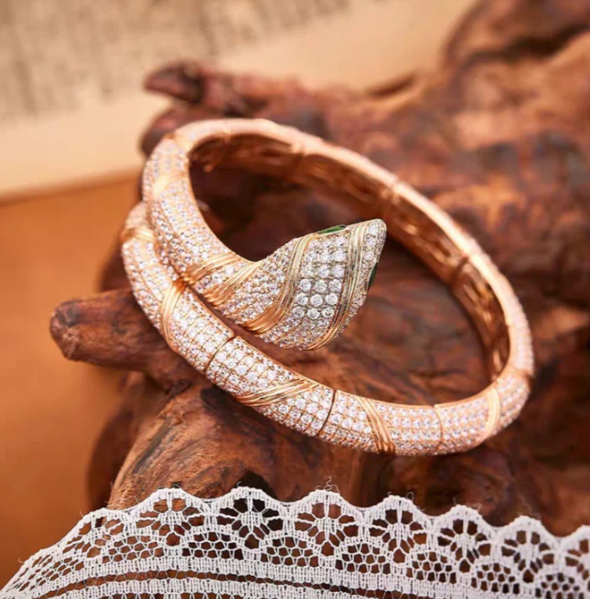 [⭐Mirelle]HAUTE COUTURE GOLD SERPENTI BRACELET