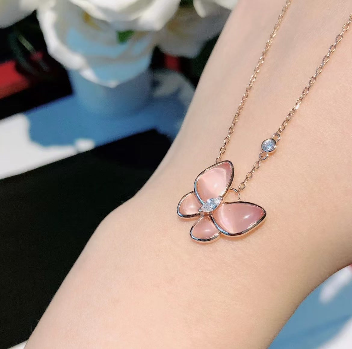 [⭐Mirelle]BUTTERFLY PINK MOTHER-OF-PEARL DIAMOND NECKLACE