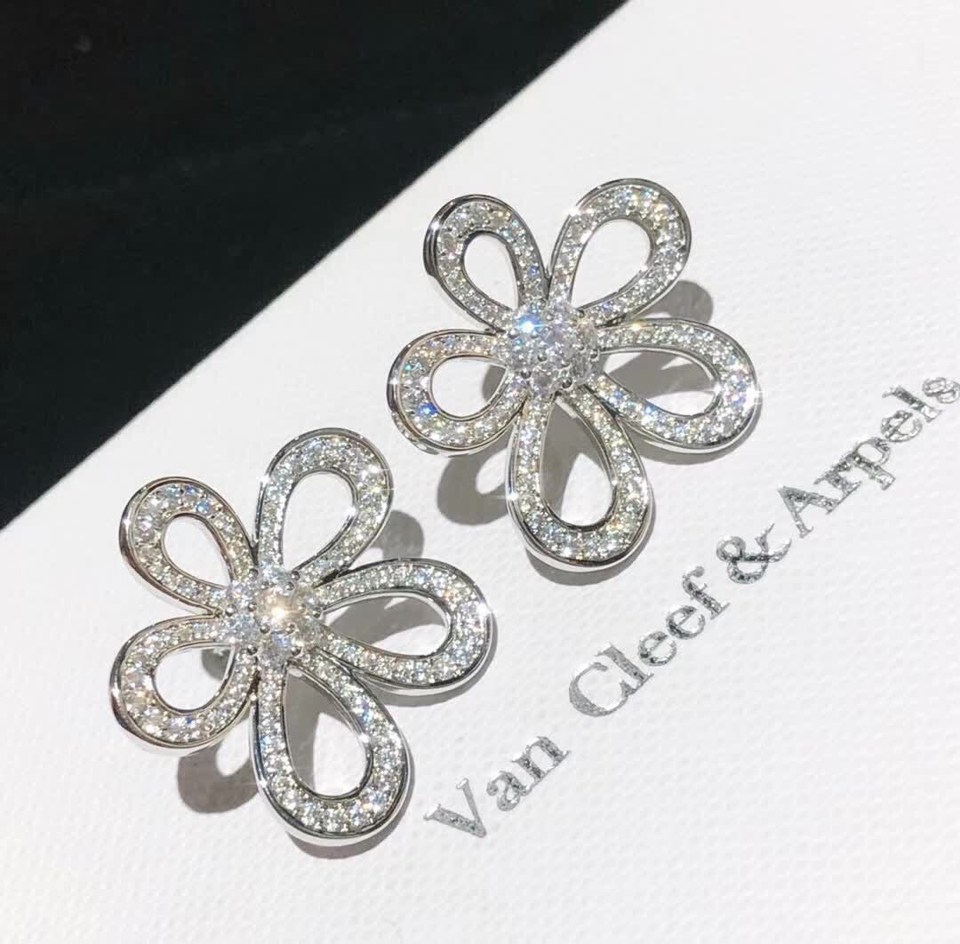 [⭐Mirelle]FLOWERLACE EARRINGS FULL DIAMONDS