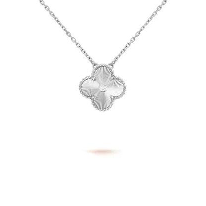 [⭐Mirelle]CLOVER  15MM DIAMOND LASER NECKLACE SILVER