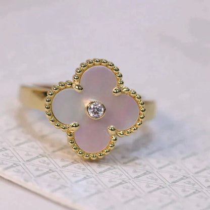 [⭐Mirelle]CLOVER PINK MOP RING GOLD DIAMOND