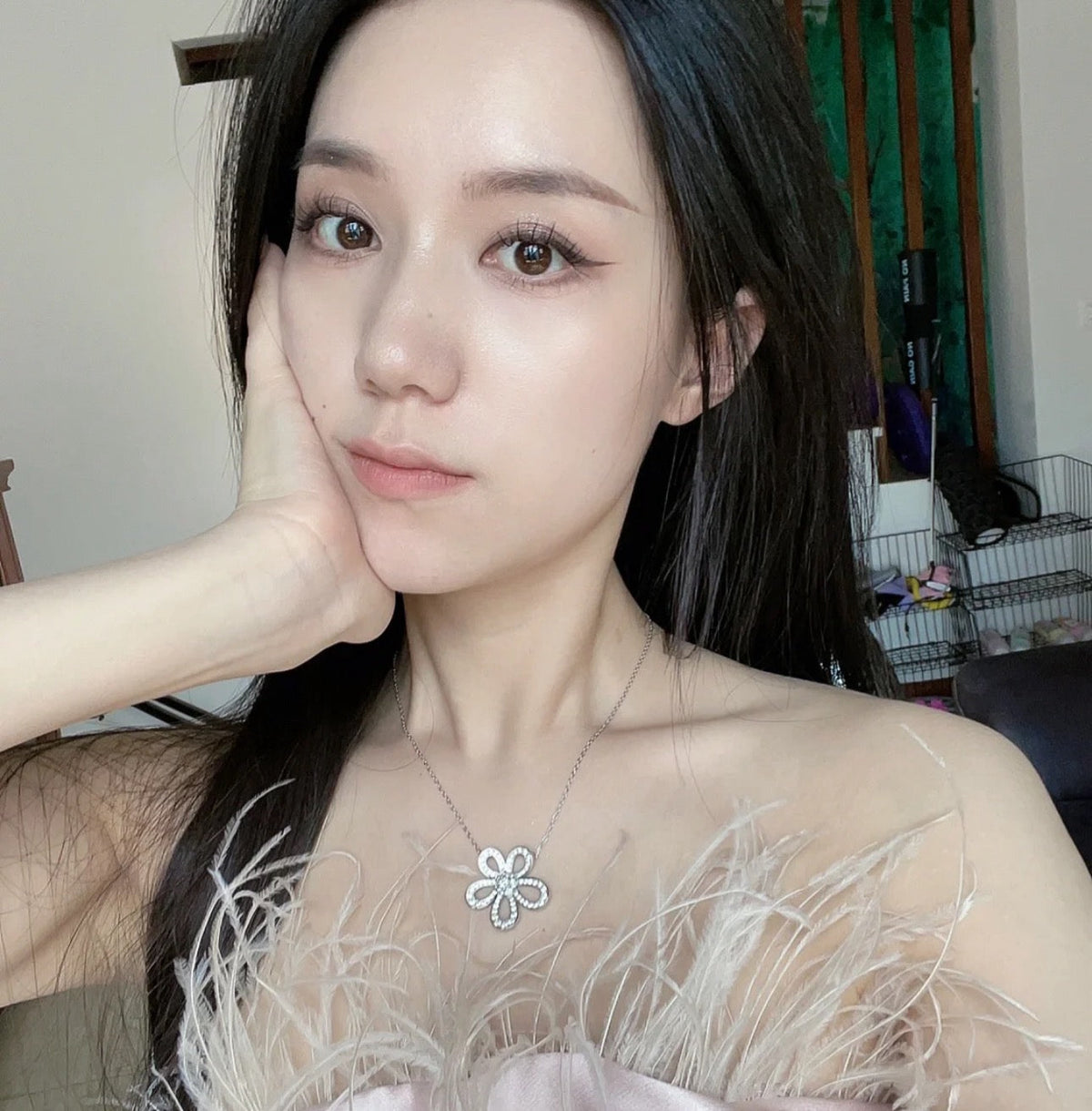 [⭐Mirelle]FLOWERLACE NECKLACE FULL DIAMONDS
