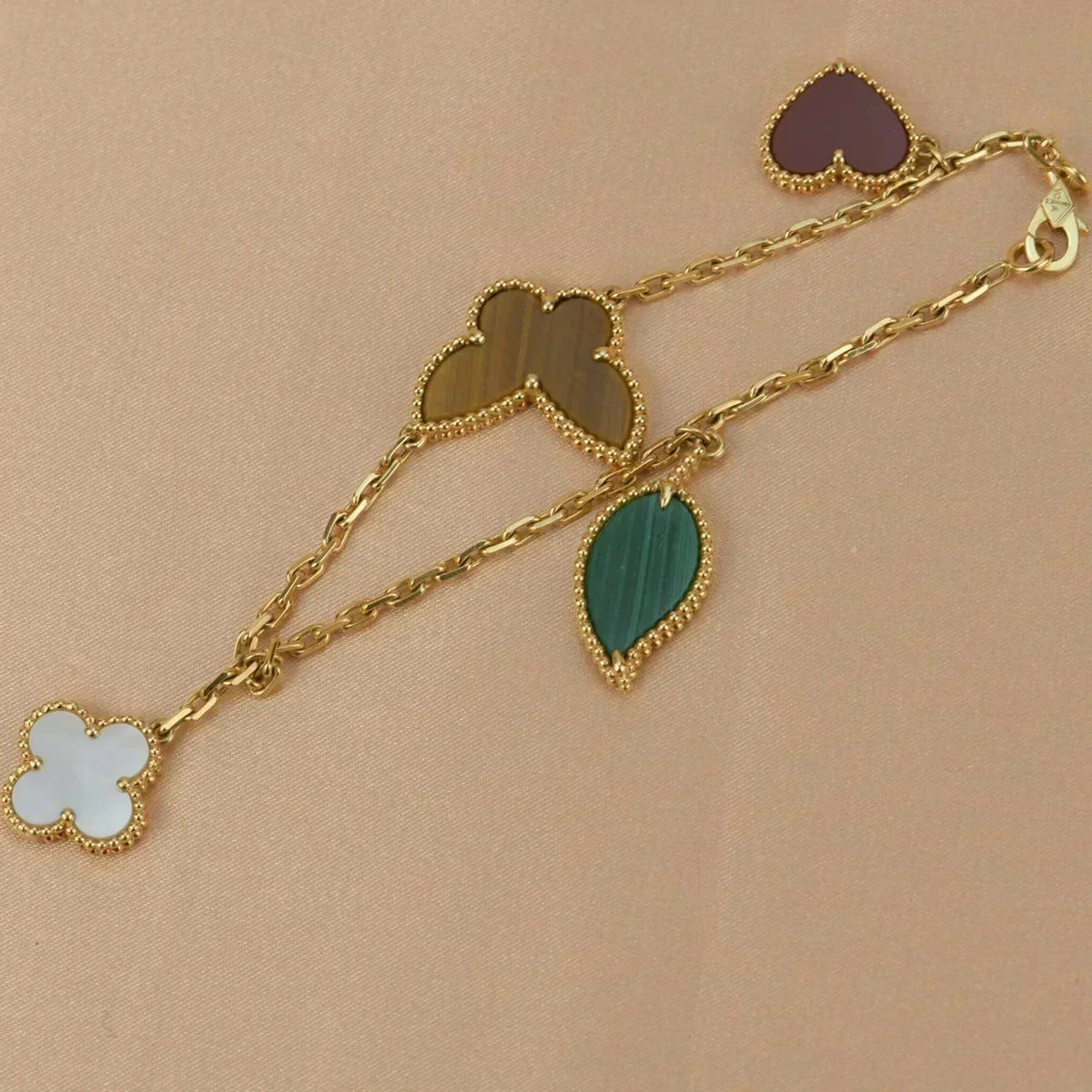 [⭐Mirelle]LUCKY SPRING 5 MOTIF GOLD BRACELET