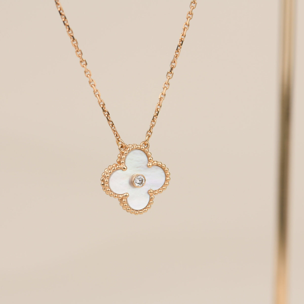 [⭐Mirelle]CLOVER 15MM DIAMOND WHITE FRITILLARIA NECKLACE