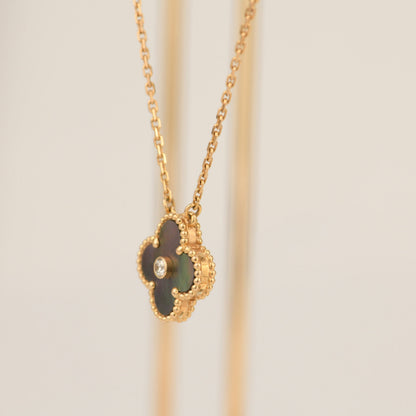 [⭐Mirelle]CLOVER 15MM DIAMOND AND MOTHER-OF-GREY NECKLACE