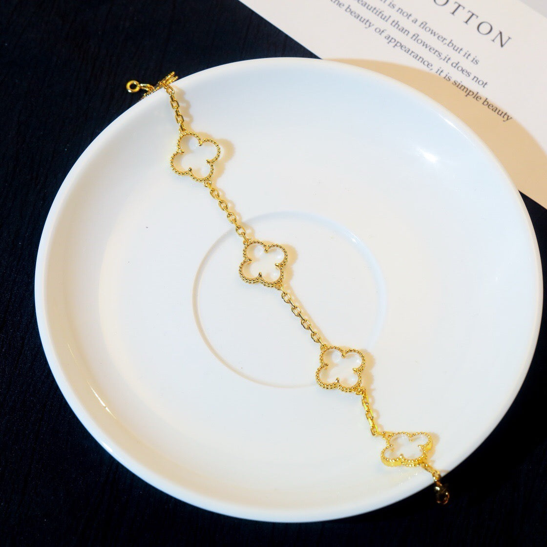[⭐Mirelle]CLOVER 5 MOTIF ROCK CRYSTAL BRACELET