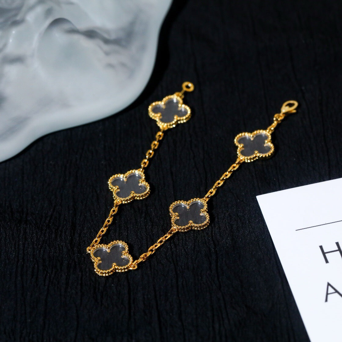 [⭐Mirelle]CLOVER 5 MOTIF ROCK CRYSTAL BRACELET