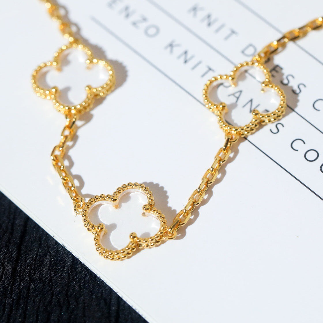 [⭐Mirelle]CLOVER 5 MOTIF ROCK CRYSTAL BRACELET