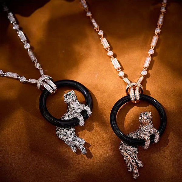 [⭐Mirelle jewelrys]NEW BLACK CIRCLE PANTHER FULL DIAMOND NECKLACE