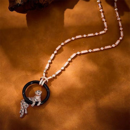 [⭐Mirelle jewelrys]NEW BLACK CIRCLE PANTHER FULL DIAMOND NECKLACE
