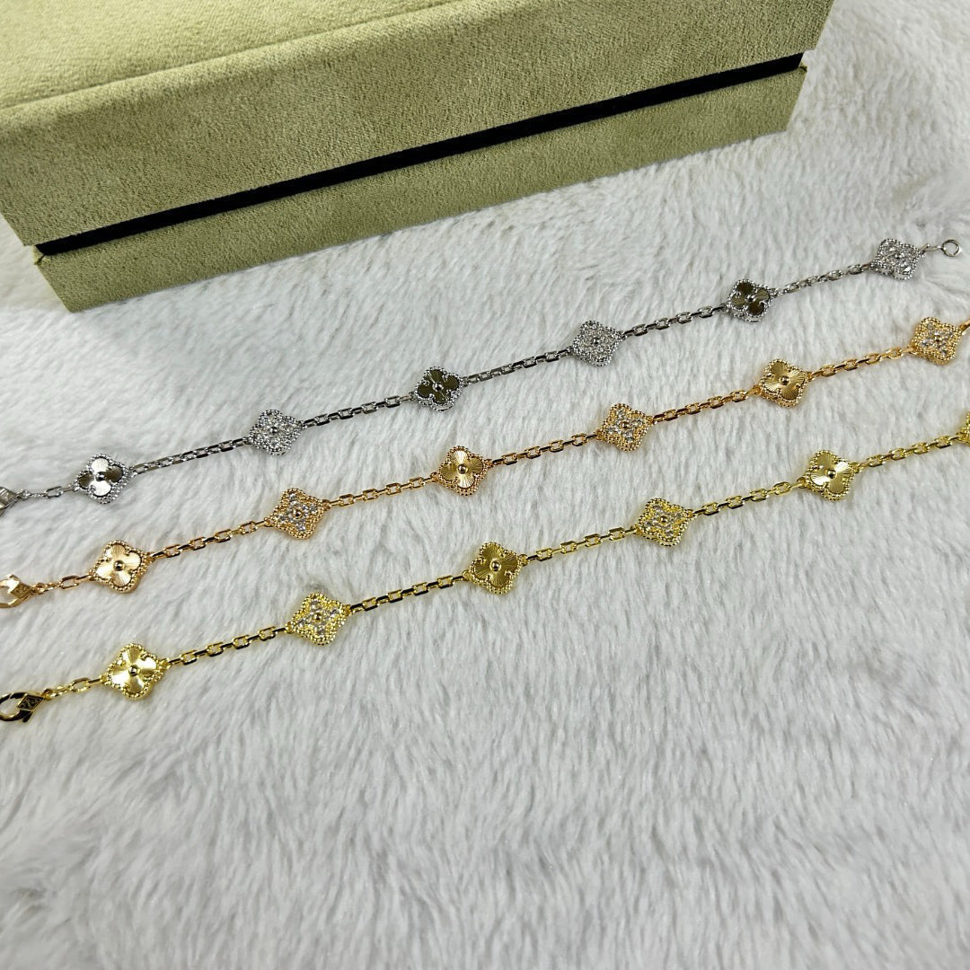 [⭐Mirelle]CLOVER 6 MOTIF DIAMOND LASER BRACELET