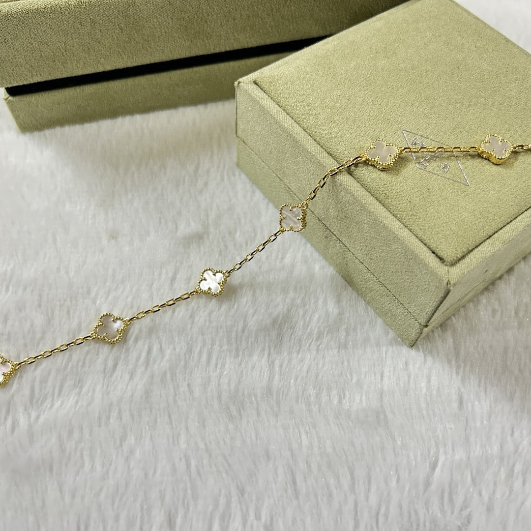 [⭐Mirelle]CLOVER 6 MOTIF WHITE MOP BRACELET