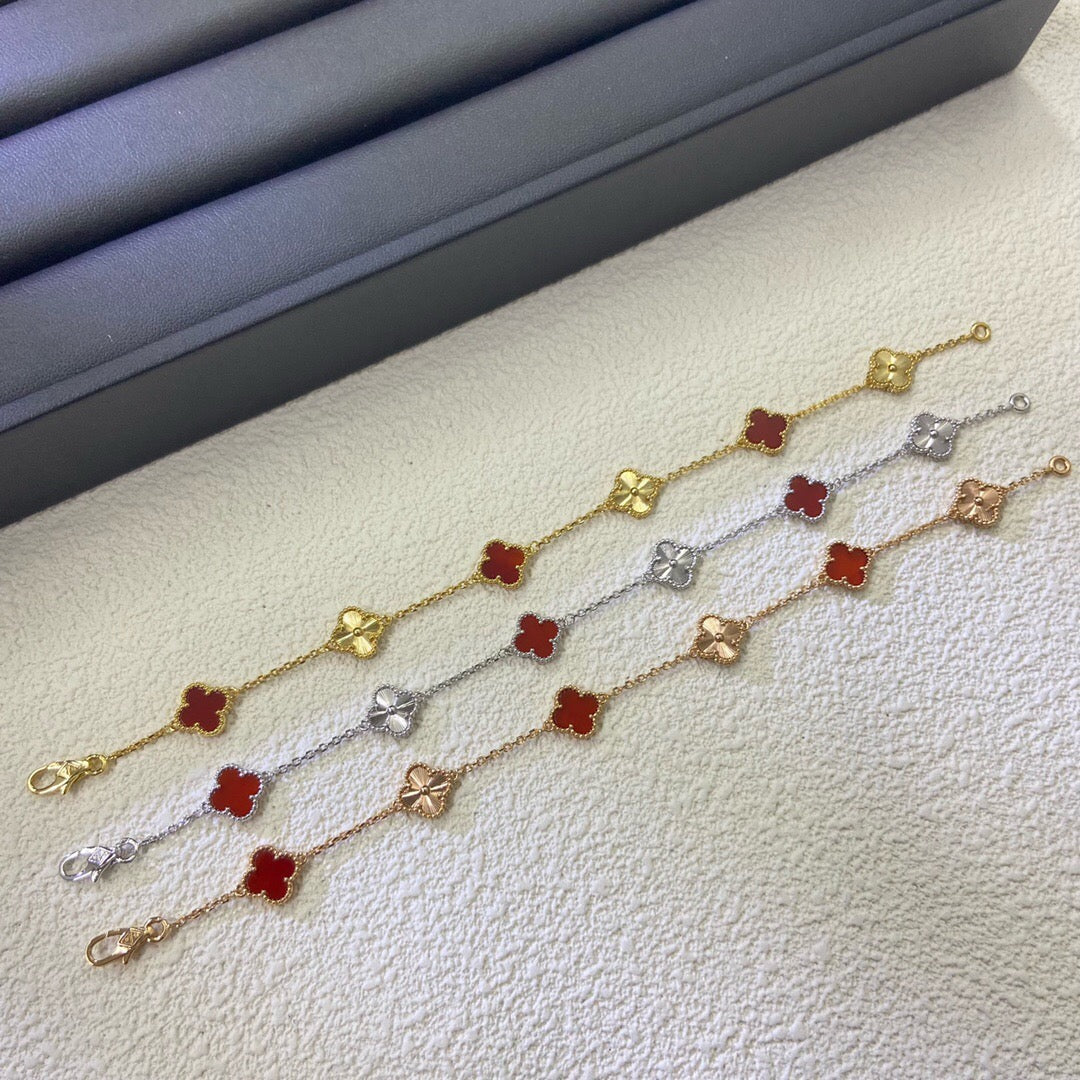 [⭐Mirelle]CLOVER 6 MOTIF RED AGATE LASER BRACELET