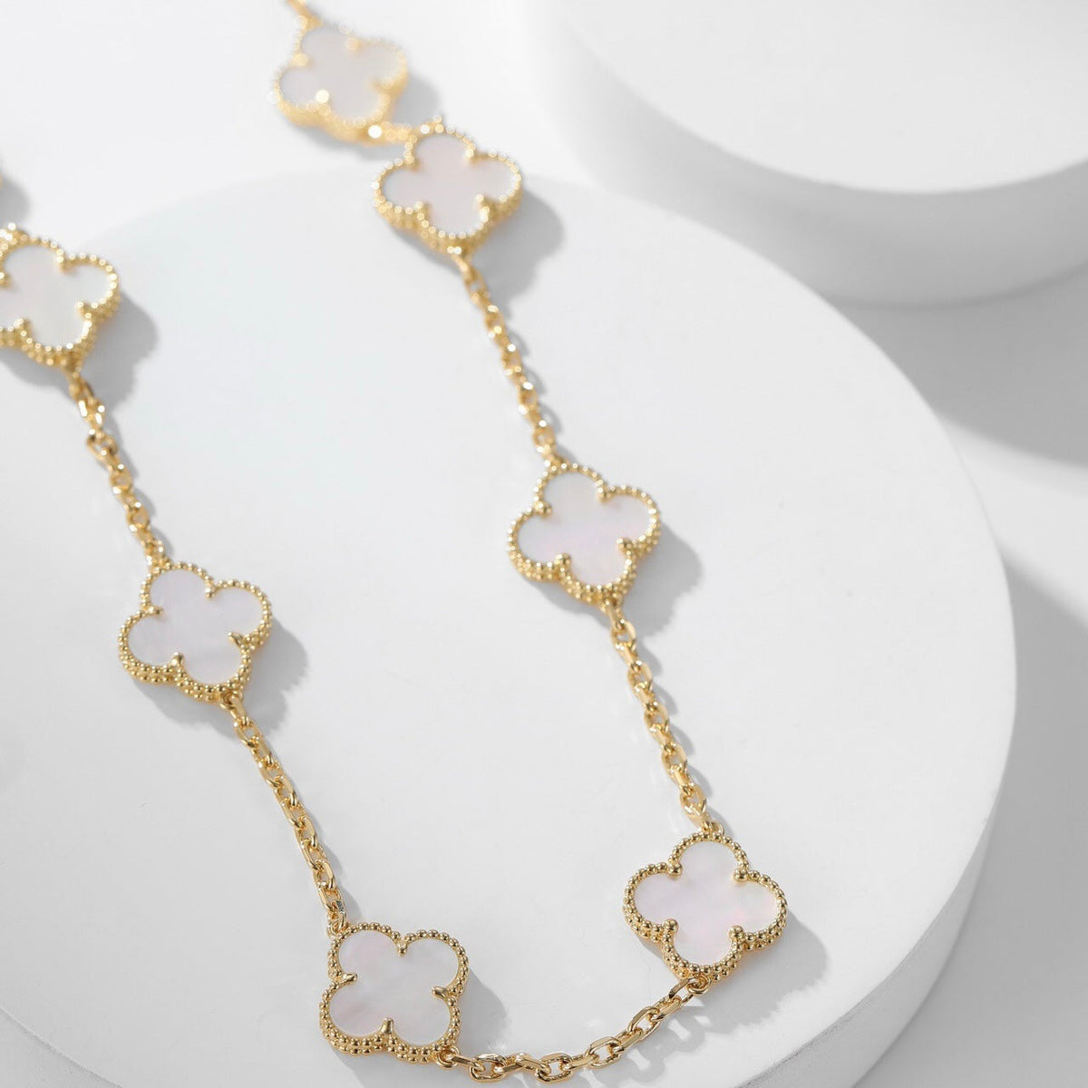 [⭐Mirelle]CLOVER 10 MOTIFS WHITE MOTHER OF PEARL NECKLACE