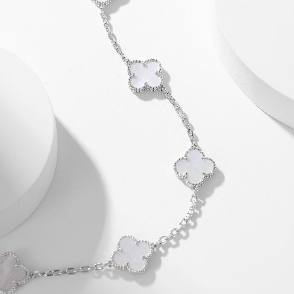 [⭐Mirelle]CLOVER 10 MOTIFS WHITE MOTHER OF PEARL NECKLACE
