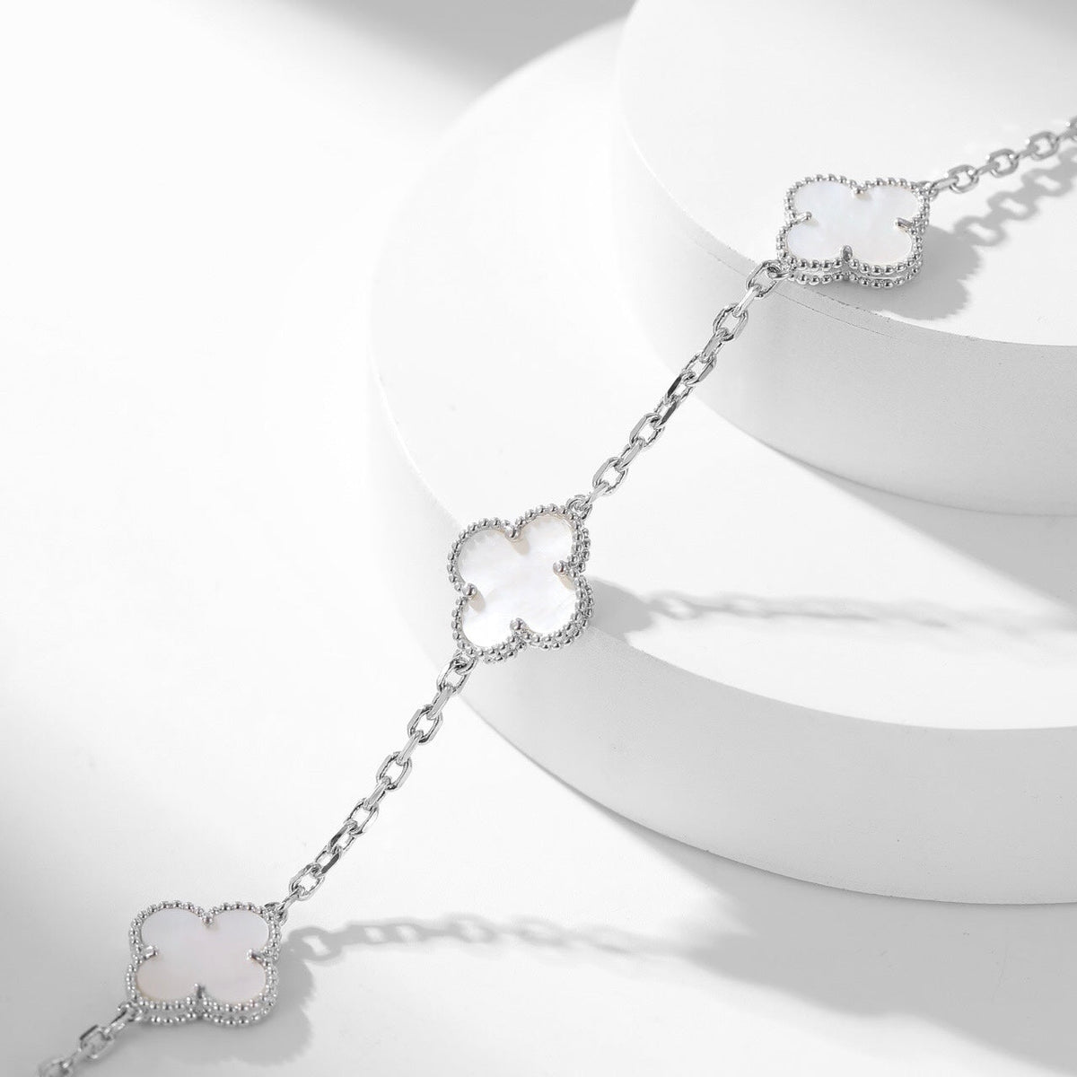 [⭐Mirelle]CLOVER 10 MOTIFS WHITE MOTHER OF PEARL NECKLACE