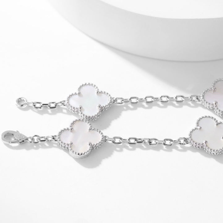 [⭐Mirelle]CLOVER 10 MOTIFS WHITE MOTHER OF PEARL NECKLACE