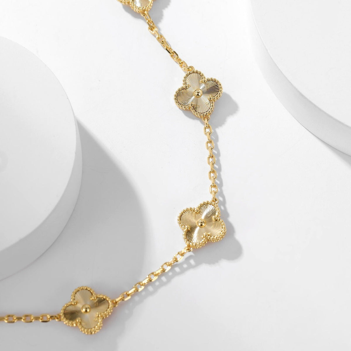 [⭐Mirelle]CLOVER 10 MOTIFS LASER NECKLACE