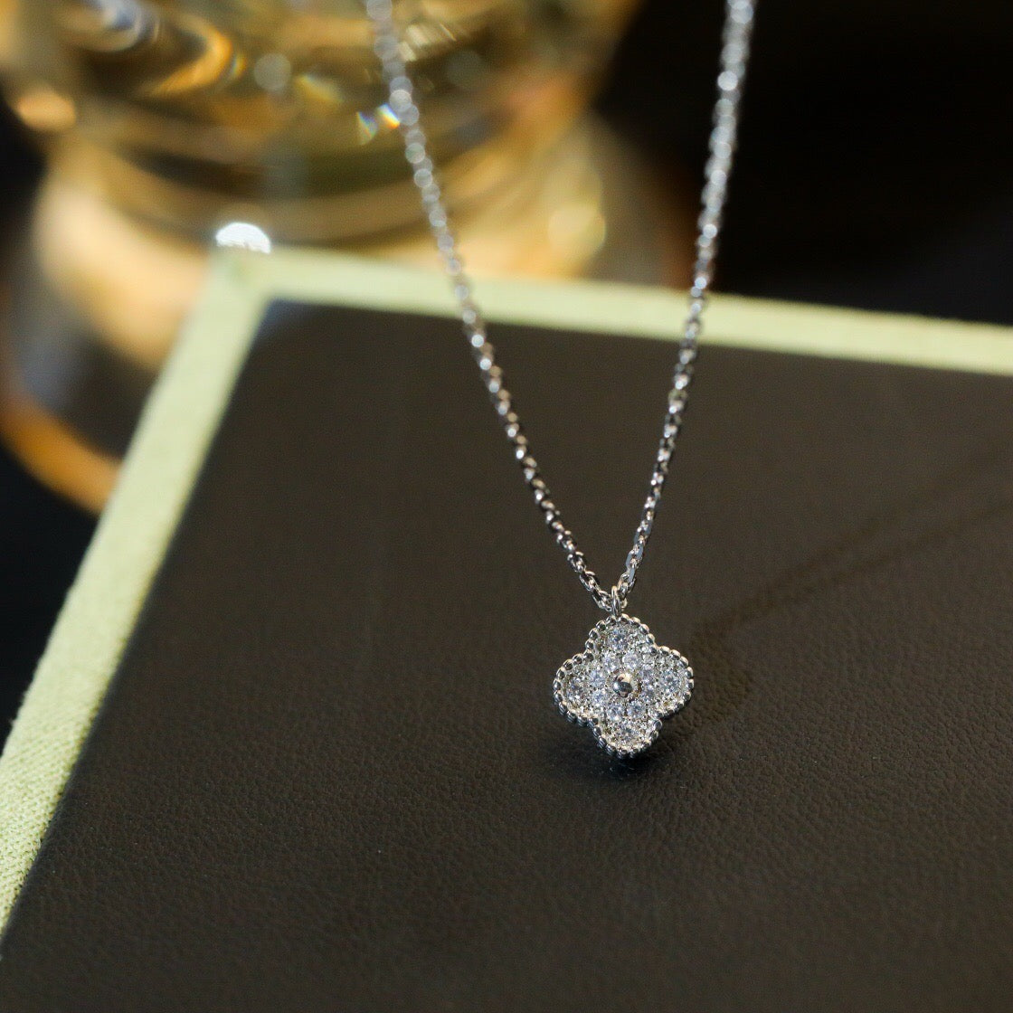 [⭐Mirelle]CLOVER MINI 9.5MM PENDANT DIAMOND NECKLACE