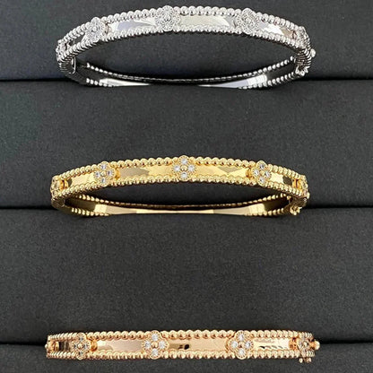 [⭐Mirelle]CLOVER BRACELET 4MM DIAMONDS