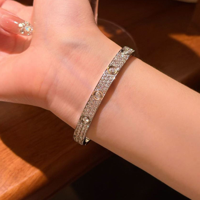 [⭐Mirelle]LOVE BRACELET 6.1MM DIAMOND-PAVED 10 BIG DIAMONDS