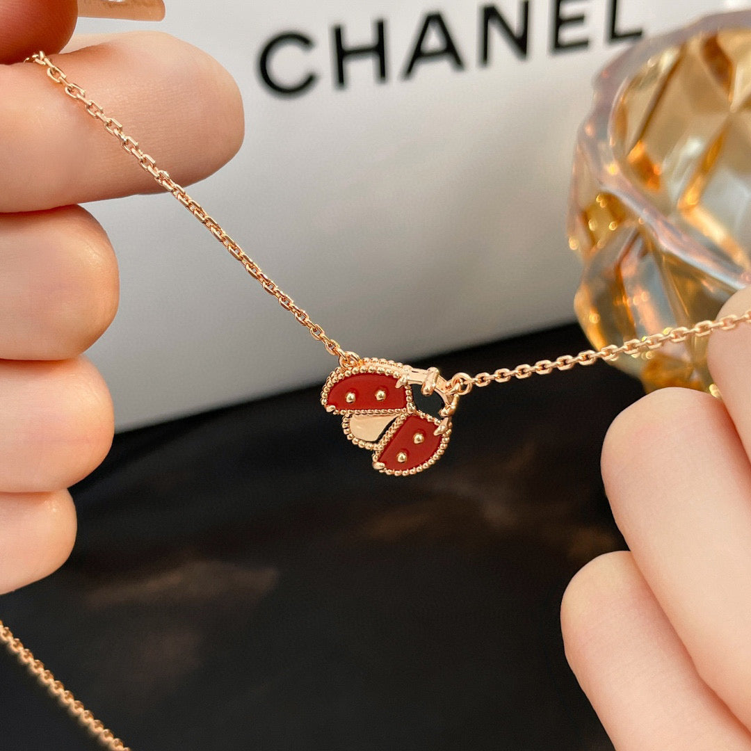 [⭐Mirelle]LUCKY  CARNELIANS LADYBUG NECKLACE
