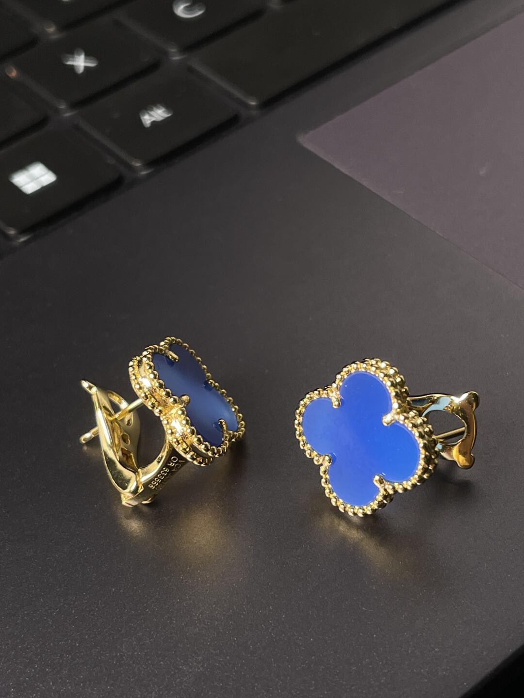 [⭐Mirelle] CLOVER LARGE (20mm) 1 MOTIFS BLUE MOP STUD EARRINGS