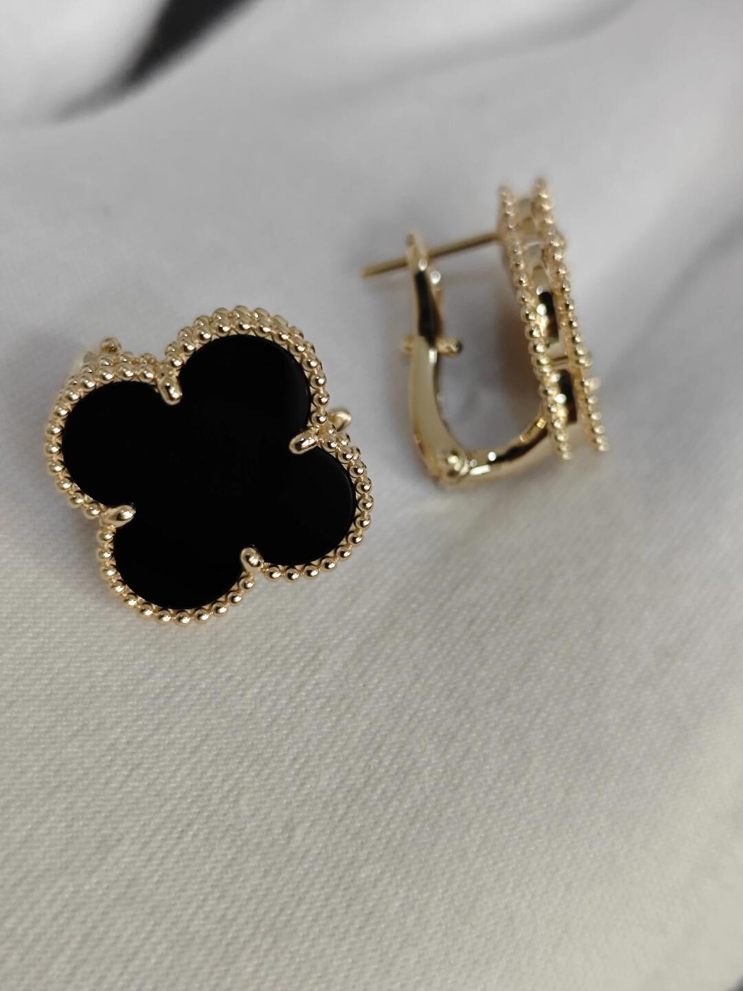 [⭐Mirelle]CLOVER 20MM BLACK MOP EARRINGS