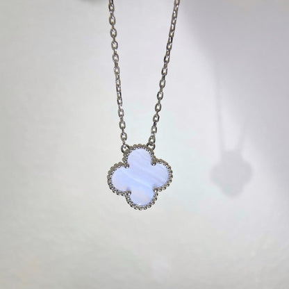 [⭐Mirelle]CLOVER 15MM BLUE CHALCEDONY NECKLACE SILVER