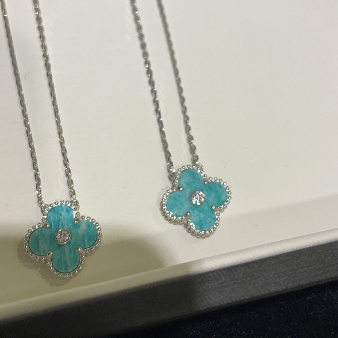 [⭐Mirelle]CLOVER 15MM DIAMOND SVRES PORCELAIN  NECKLACE SILVER