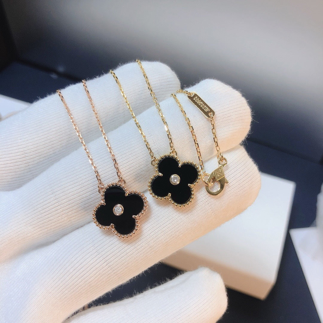 [⭐Mirelle]CLOVER 15MM DIAMOND ONYX NECKLACE