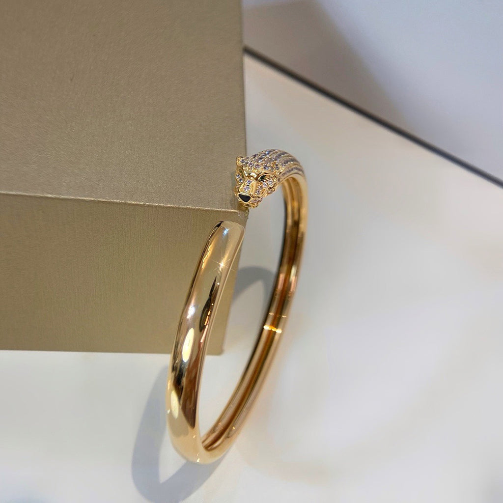 [⭐Mirelle]PANTHERE HALF DIAMOND OPEN BRACELET