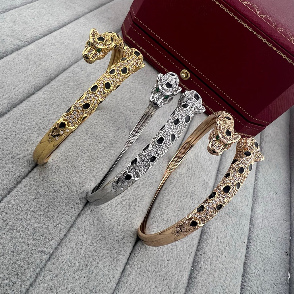 [⭐Mirelle]PANTHERE DOUBLE HEADED HALF DIAMOND OPEN BRACELET