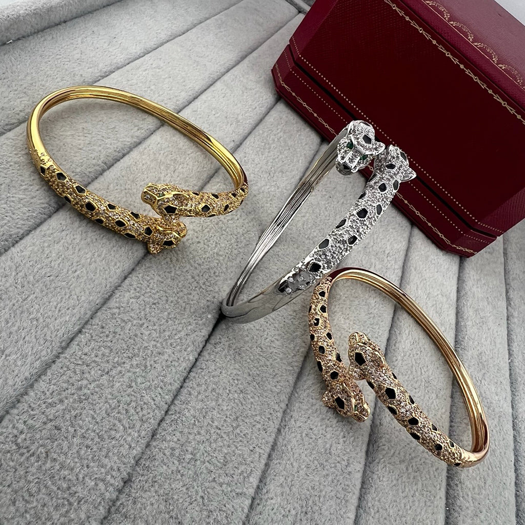 [⭐Mirelle]PANTHERE DOUBLE HEADED HALF DIAMOND OPEN BRACELET