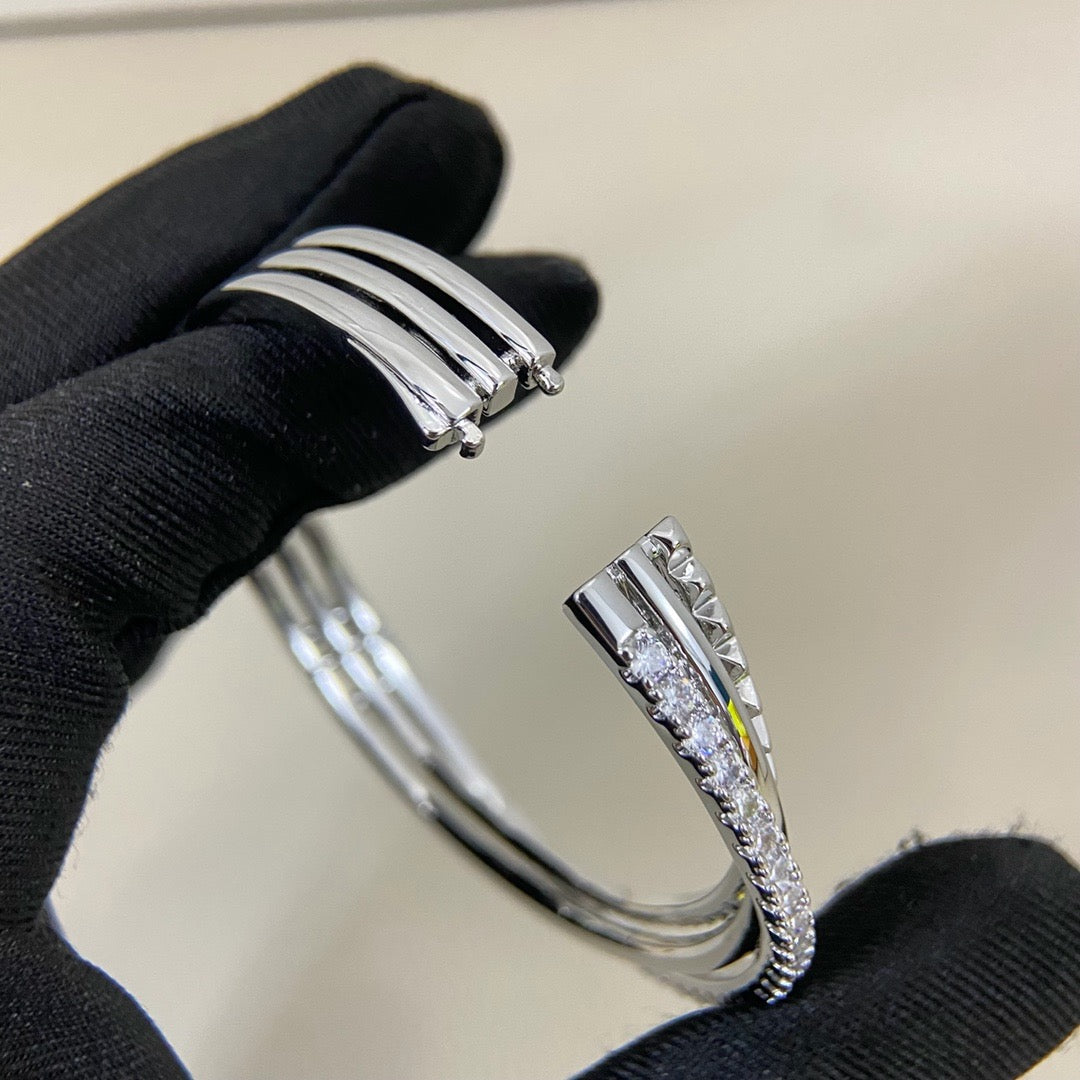 [⭐Mirelle]ETINCELLE HALF-PAVED DIAMOND BRACELET