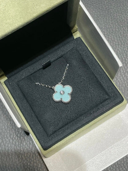 [⭐Mirelle]CLOVER 1 DIAMOND LIGHT BLUE SILVER NECKLACE