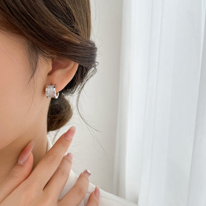 [⭐Mirelle]ZERO 1 DIAMOND PAVED EARRINGS