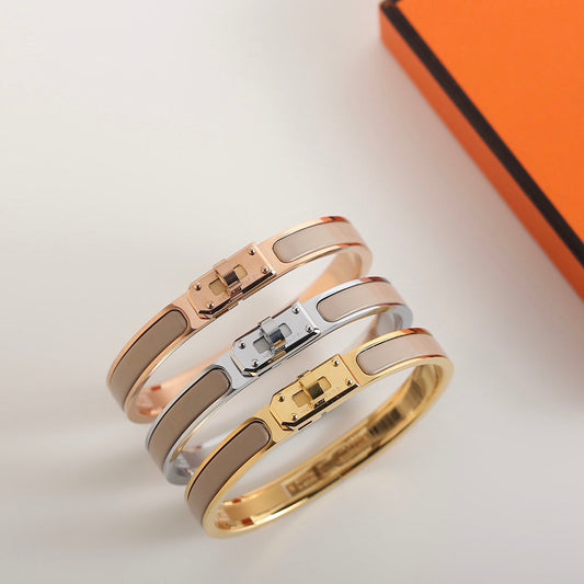 [⭐Mirelle]HM KELLY GREY BRACELET