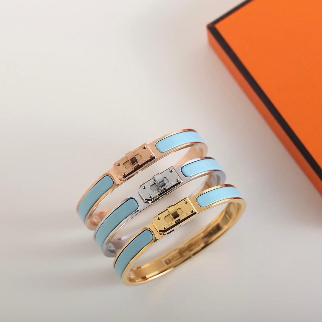 [⭐Mirelle]HM KELLY CLOUD BLUE BRACELET