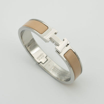 [⭐Mirelle]H GREY BRACELET