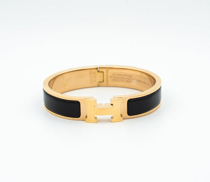 [⭐Mirelle]H BLACK BRACELET